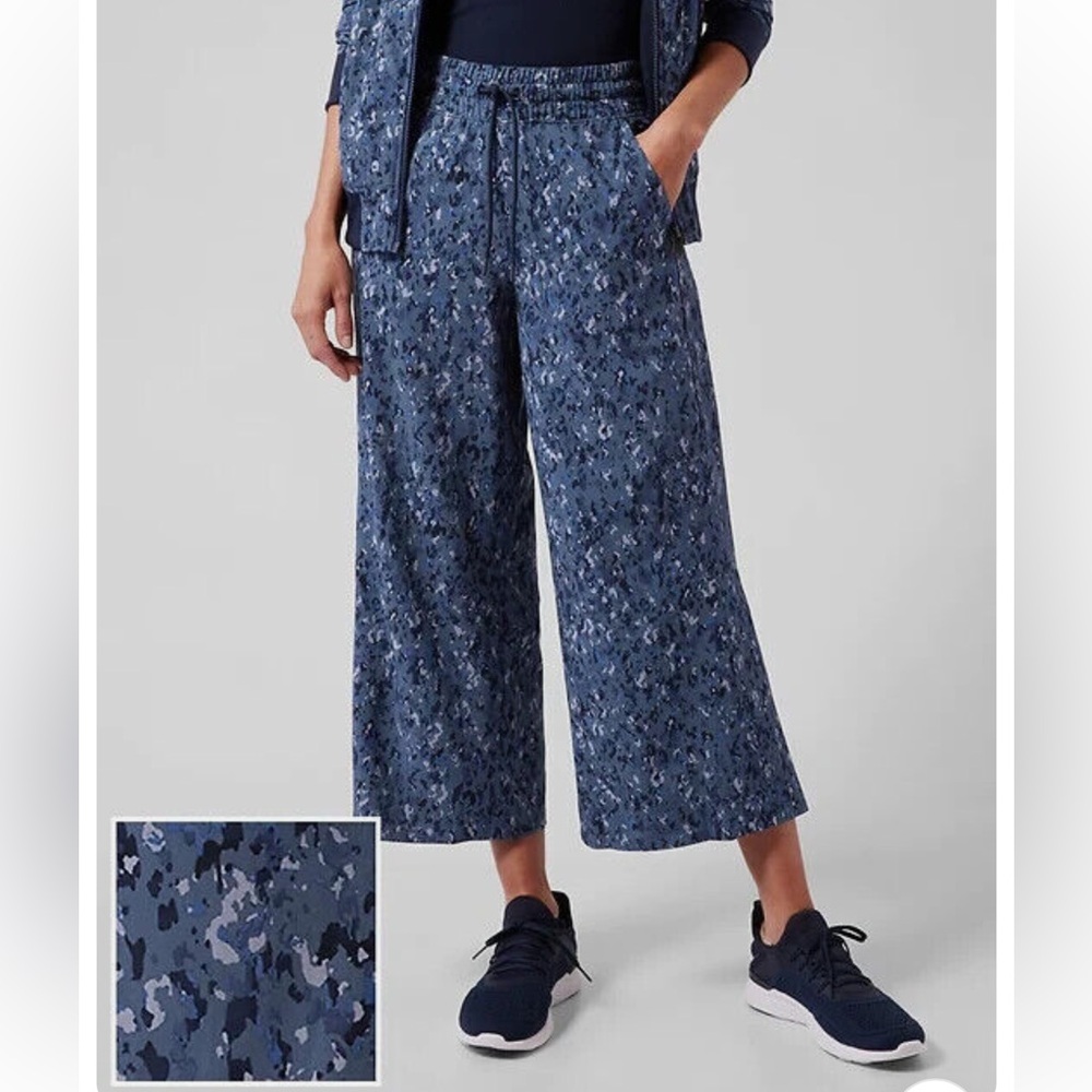 Athleta Avenue Wide Leg Crop Pant-Captivate Chrome Blue